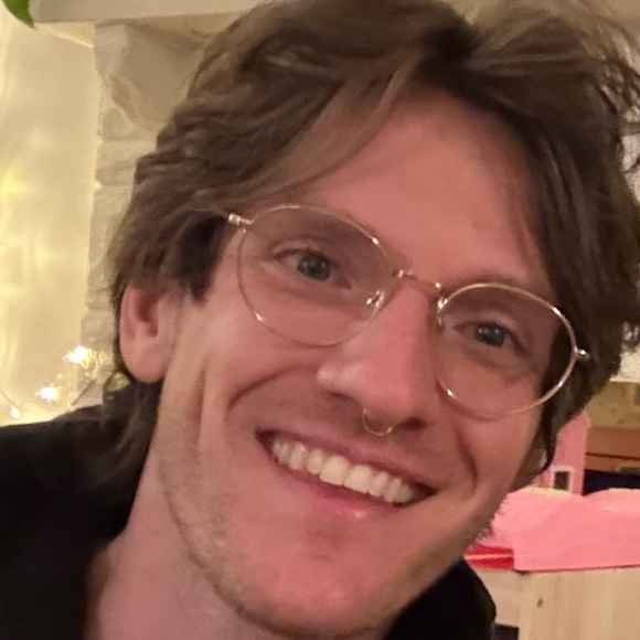 Meet your Posher, Zed - Picture 1 of 1